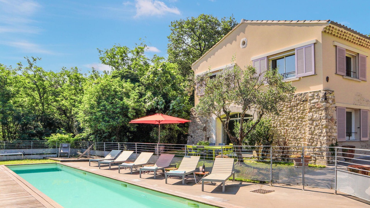 Photo of Outdoor in Malataverne