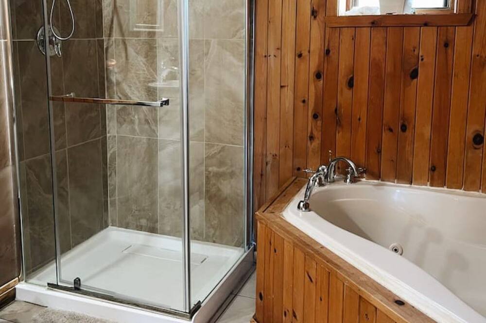Photo of Bathroom in Sainte-Agathe-des-Monts