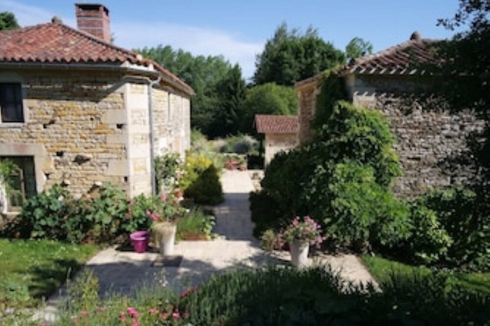 Photo of Outdoor in La Caillere-Saint-Hilaire