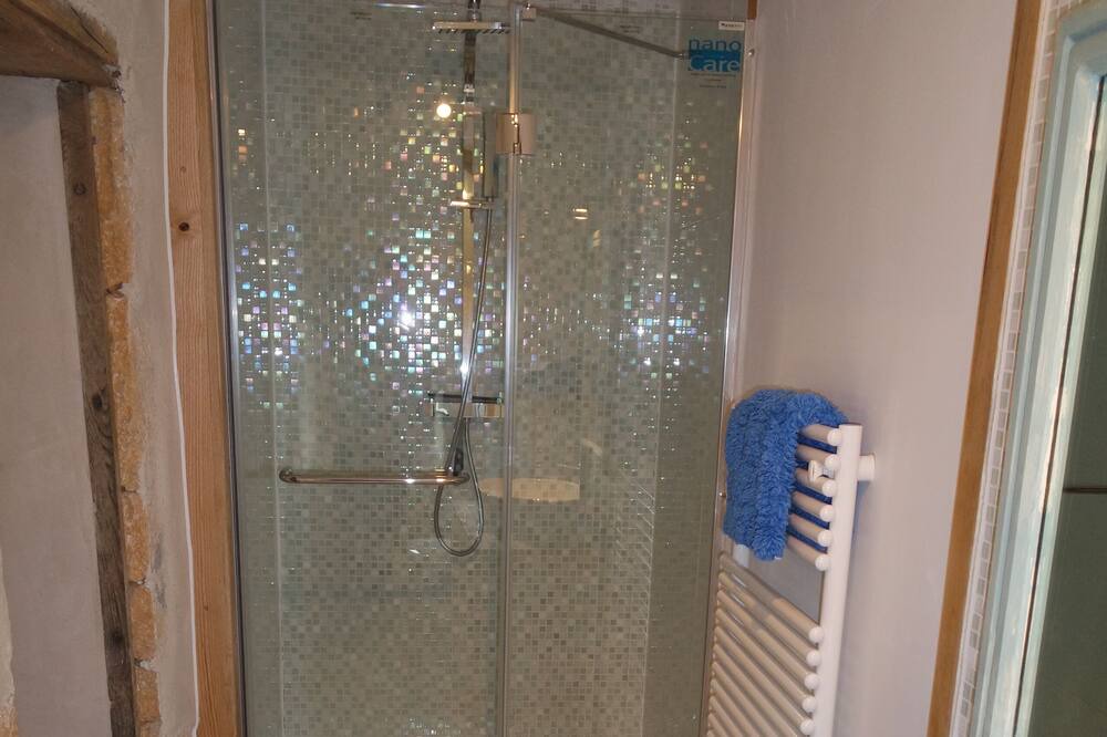 Photo of Bathroom in La Caillere-Saint-Hilaire