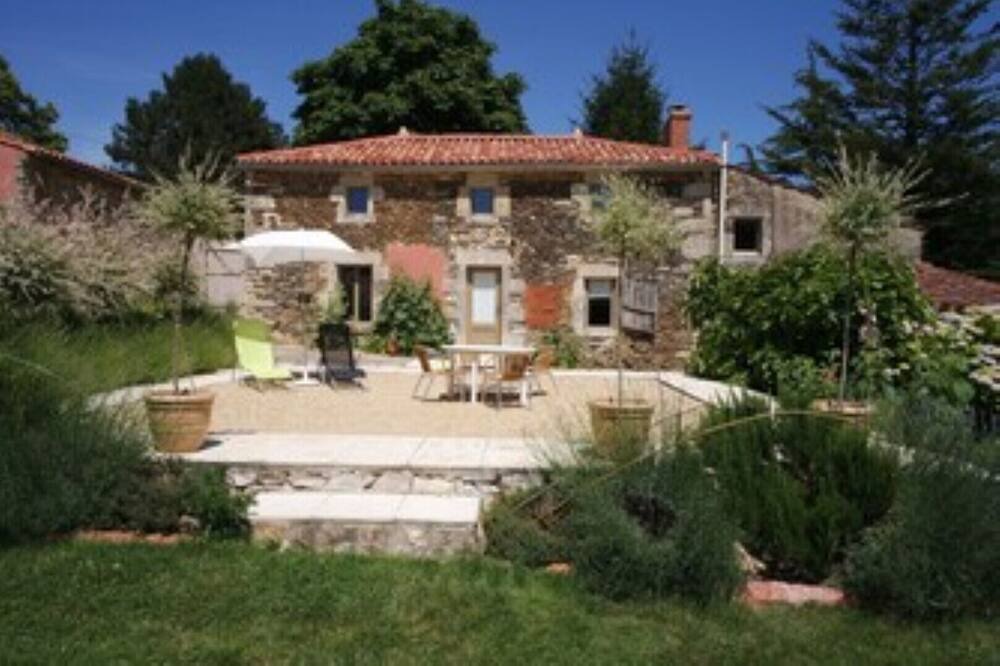 Photo of Outdoor in La Caillere-Saint-Hilaire