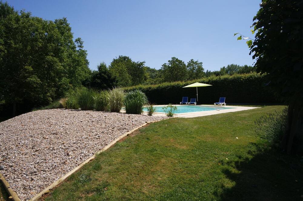 Photo of Outdoor in La Caillere-Saint-Hilaire