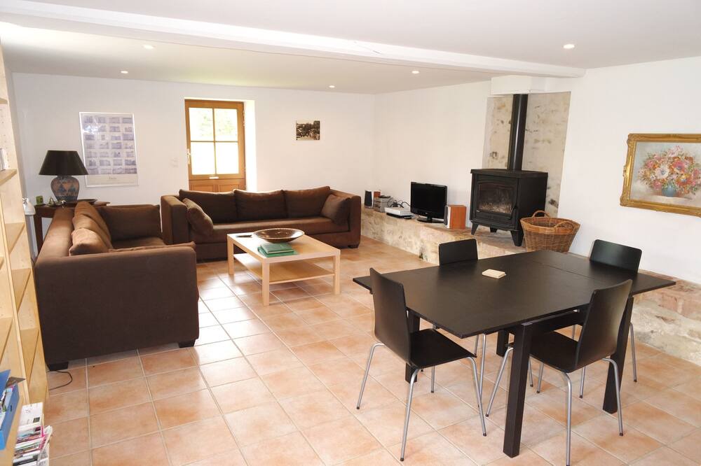 Photo of Livingroom in La Caillere-Saint-Hilaire