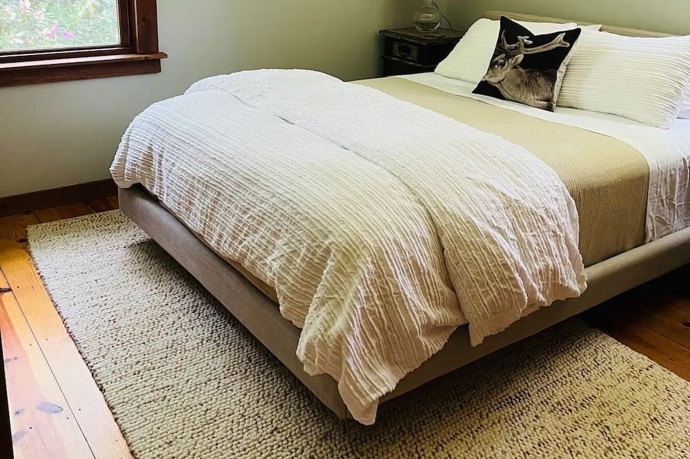 Photo of Bedroom in Moretown