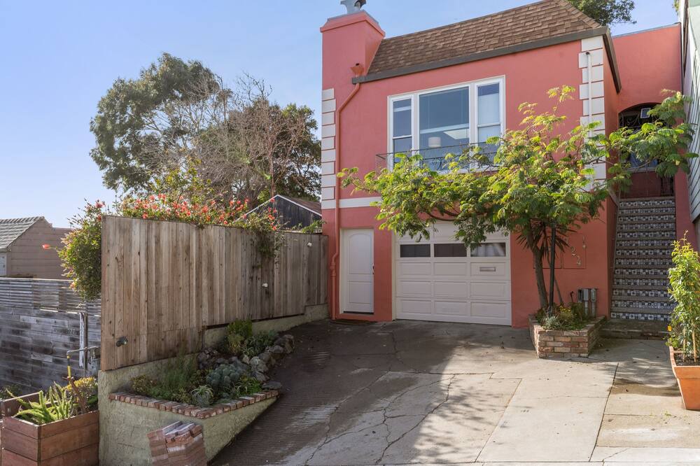 Photo of Outdoor in Bernal Heights