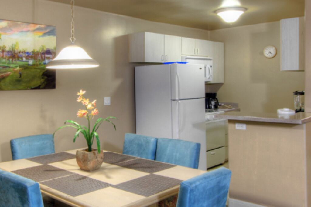 Photo of Kitchen in Canyon Corridor