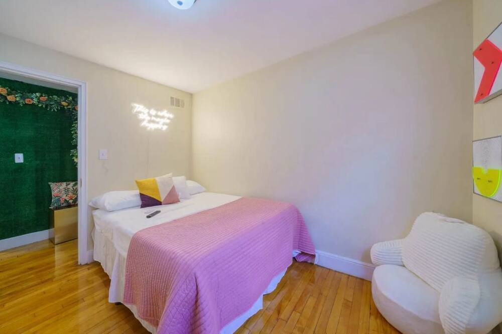 Photo of Bedroom in Southern Mattapan