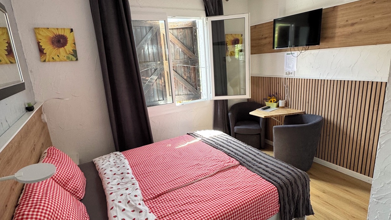 Photo of Bedroom in Castellane