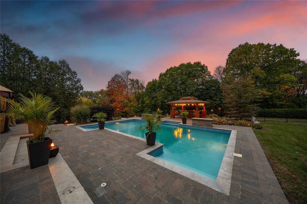 Photo of Outdoor in Markham