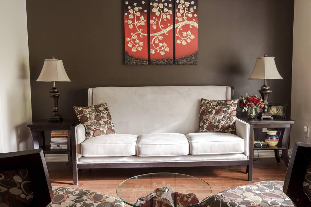 Photo of Livingroom in Winona