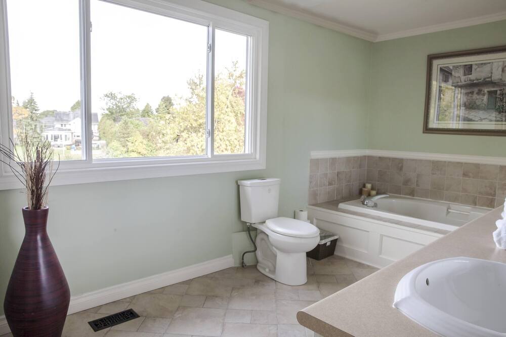 Photo of Bathroom in Winona