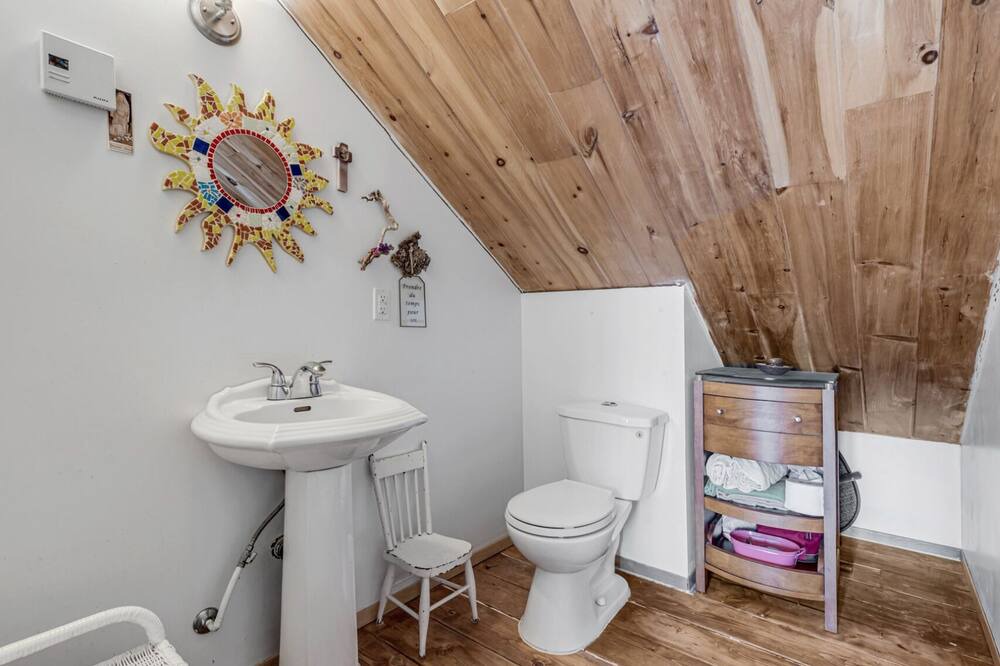 Photo of Bathroom in Stoneham