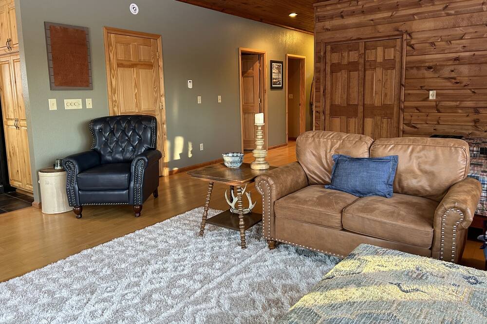 Photo of Livingroom in Glidden