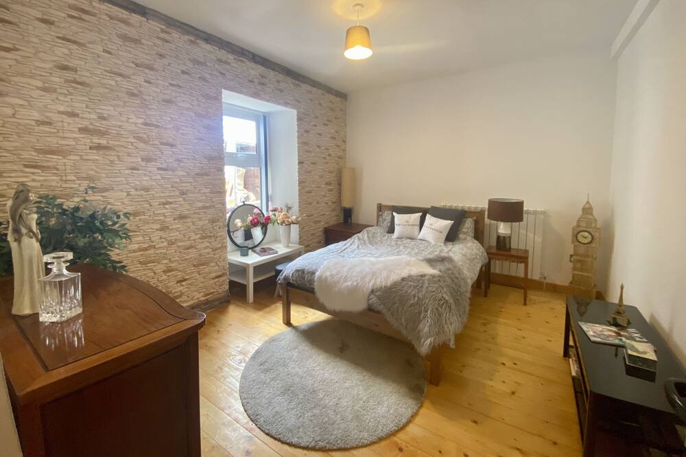 Photo of Bedroom in Lanark