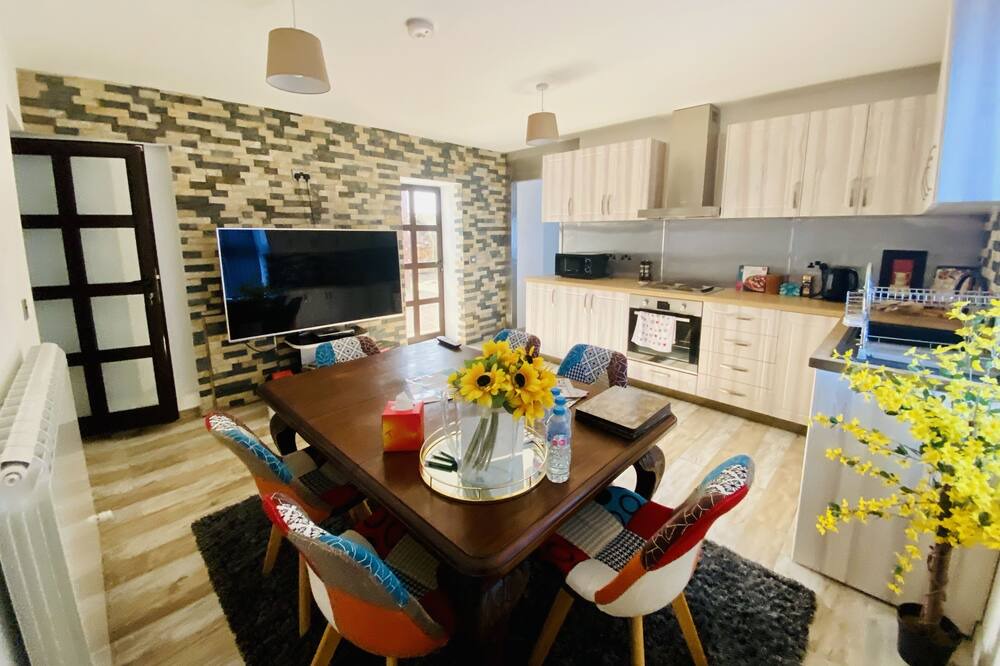 Photo of Kitchen in Lanark