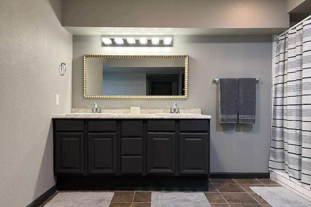 Photo of Bathroom in Bella Vista