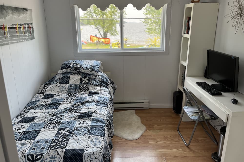 Photo of Bedroom in Venise-en-Quebec