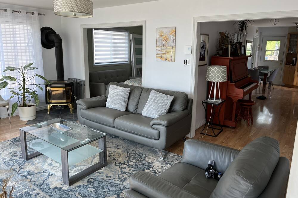 Photo of Livingroom in Venise-en-Quebec