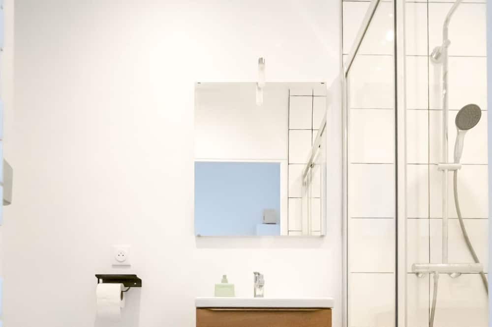 Photo of Bathroom in Bar-le-Duc