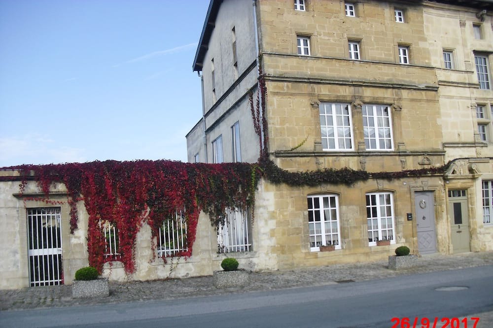 Photo of Outdoor in Marville