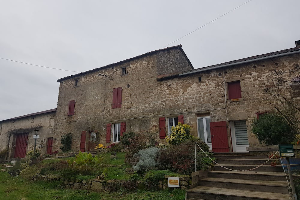 Photo of Outdoor in Saint-Priest-le-Betoux