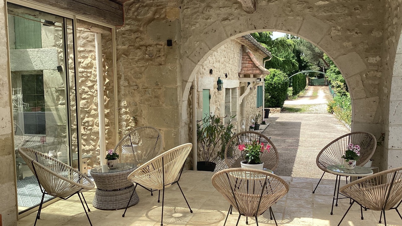Photo of Patio Balcony in Montpouillan