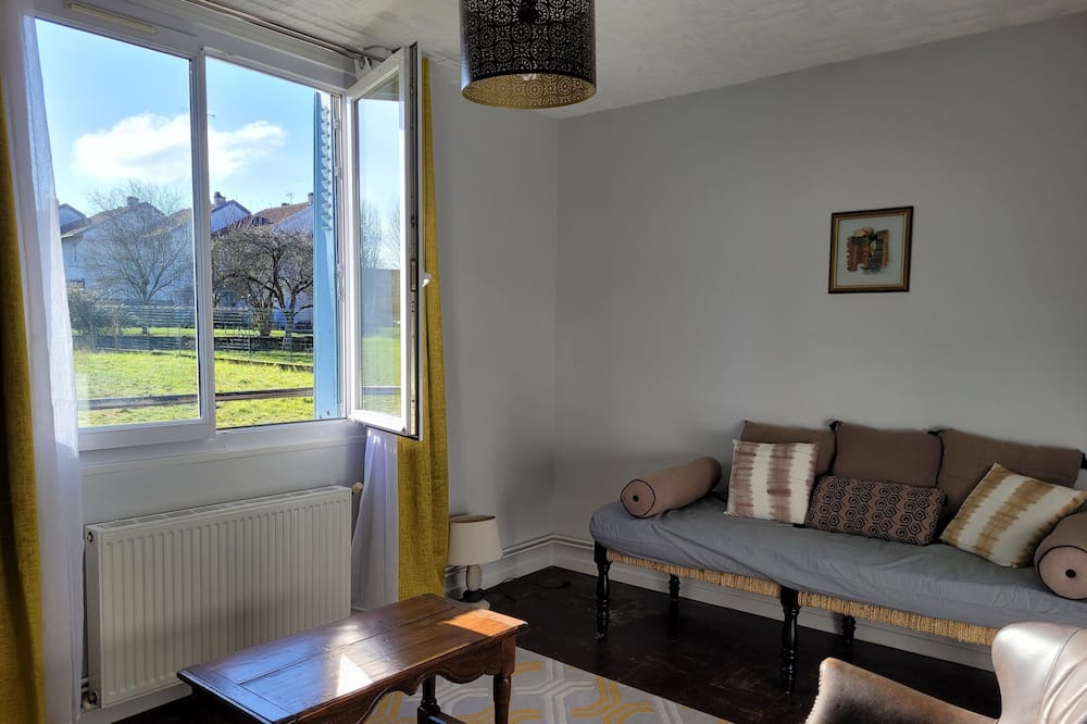 Photo of Livingroom in Stenay