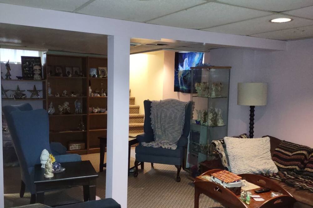 Photo of Others in Hopelawn