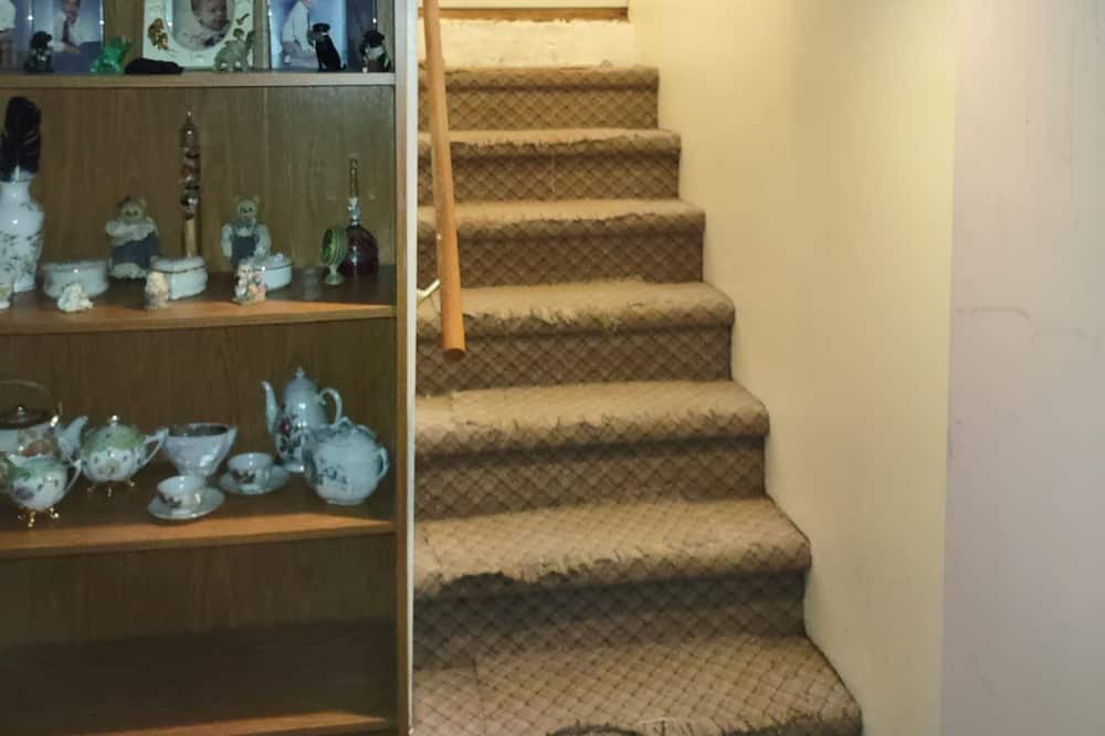 Photo of Others in Hopelawn