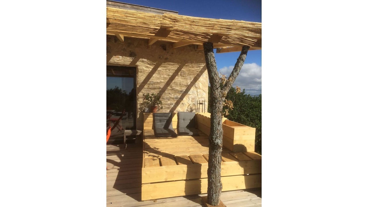 Photo of Patio Balcony in Simiane-la-Rotonde