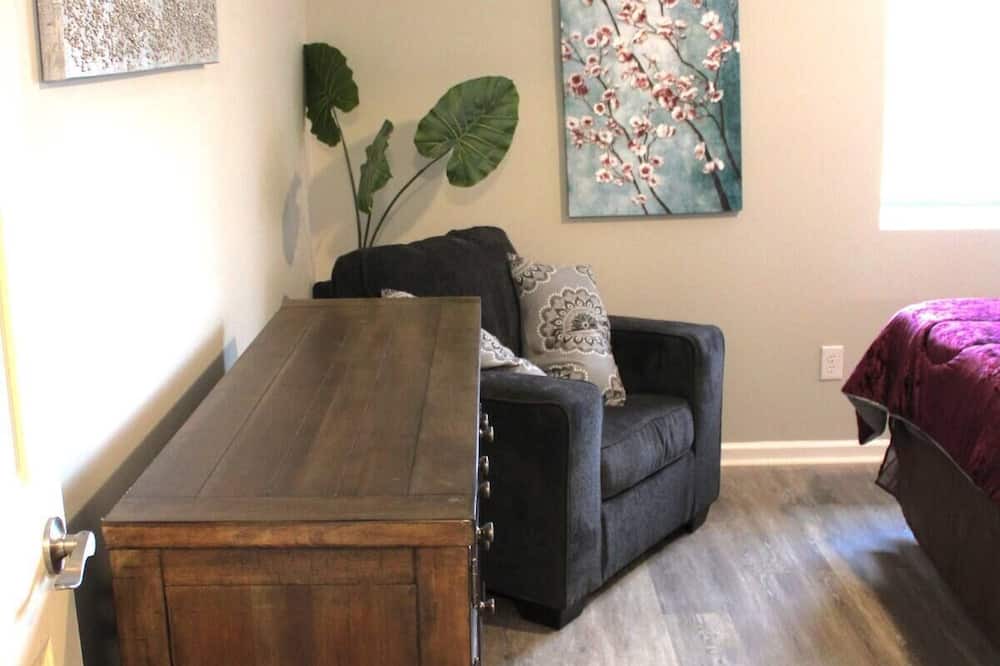 Photo of Livingroom in Randolph County