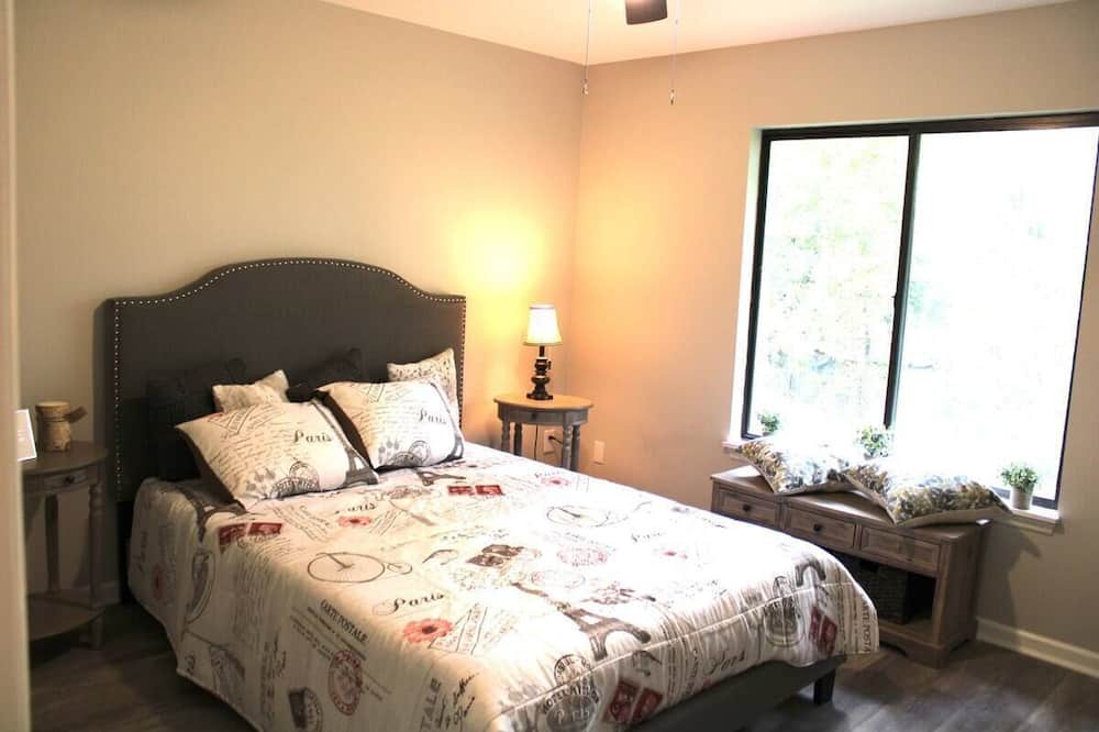 Photo of Bedroom in Randolph County
