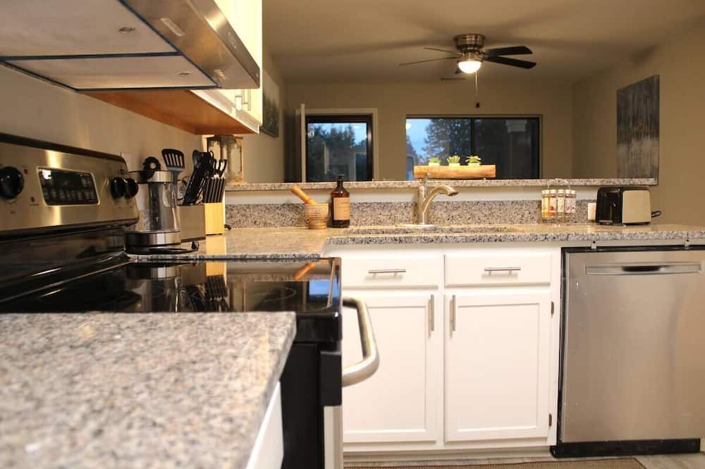Photo of Kitchen in Randolph County