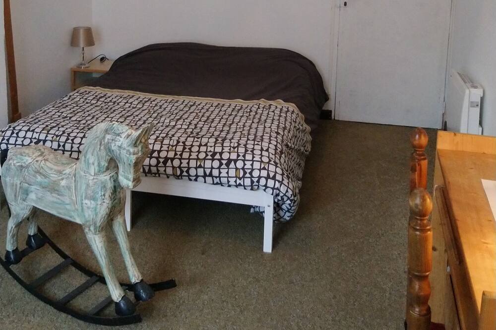 Photo of Bedroom in Lacaune
