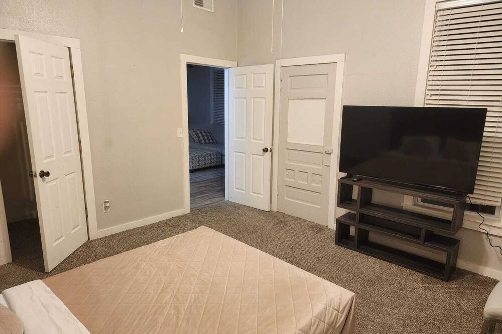 Photo of Bedroom in Liberty