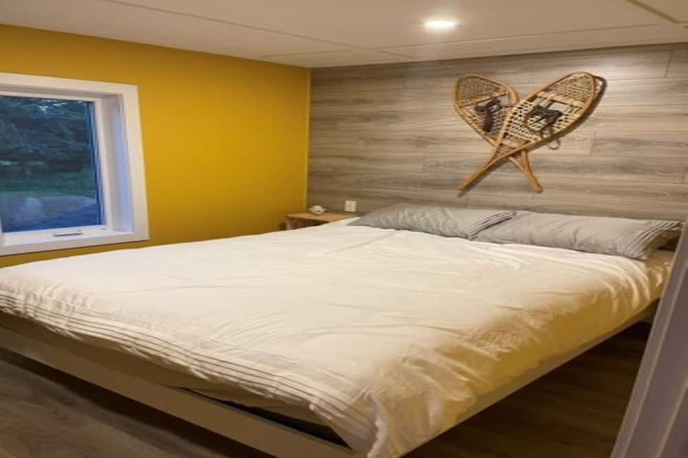 Photo of Bedroom in La Matapedia Regional County Municipality