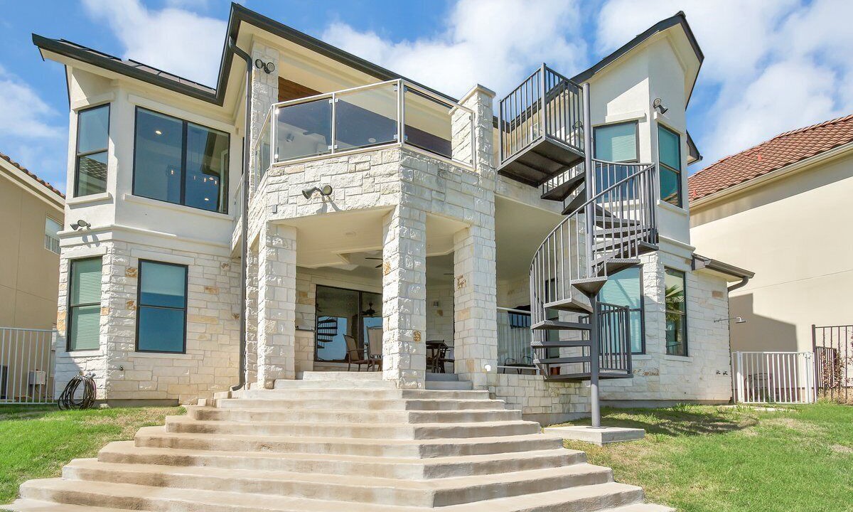 Photo of Outdoor in Horseshoe Bay West