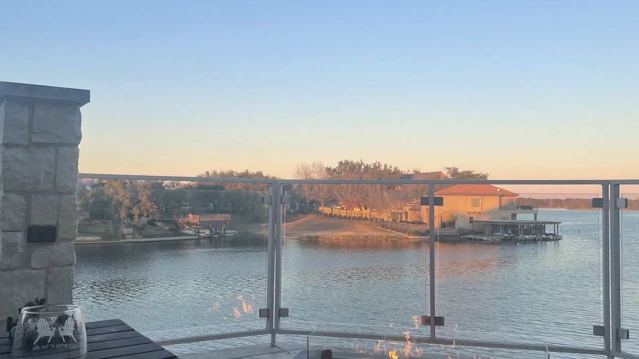 Photo of Outdoor in Horseshoe Bay West