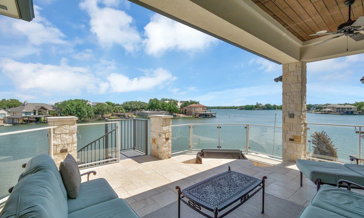 Photo of Outdoor in Horseshoe Bay West