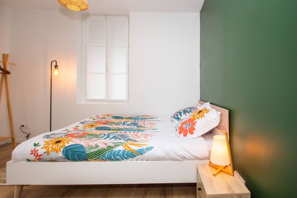 Photo of Bedroom in Tarbes