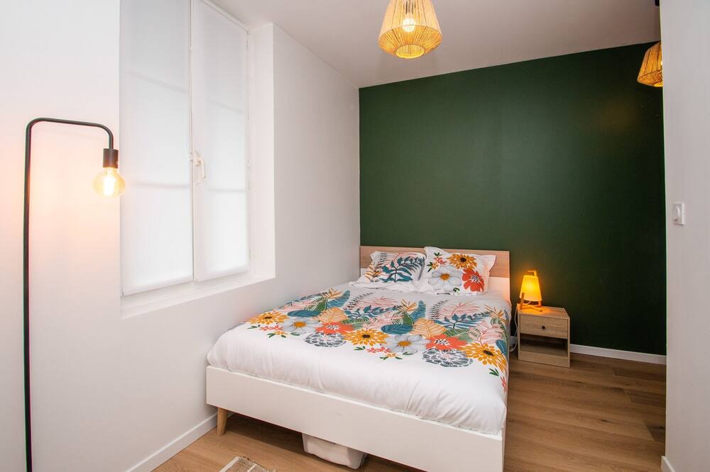 Photo of Bedroom in Tarbes