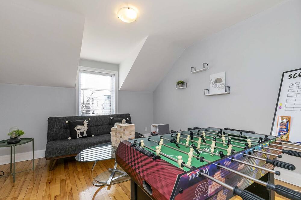 Photo of Bedroom in Longueuil