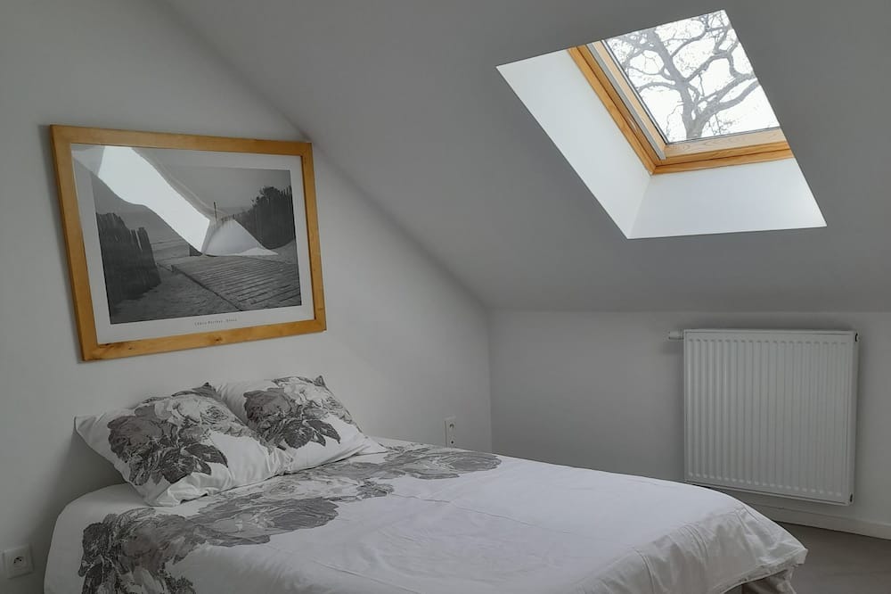 Photo of Bedroom in Saint-Andre-des-Eaux