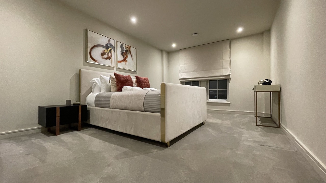 Photo of Others in Chigwell