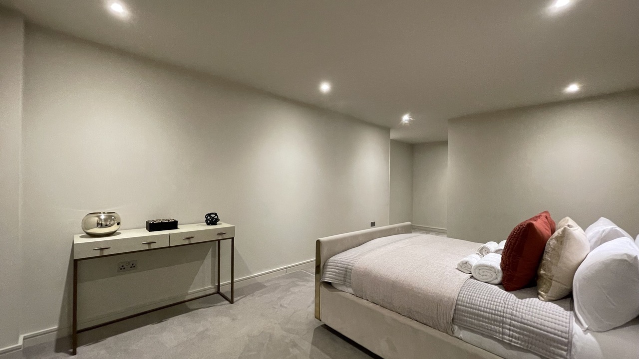 Photo of Others in Chigwell