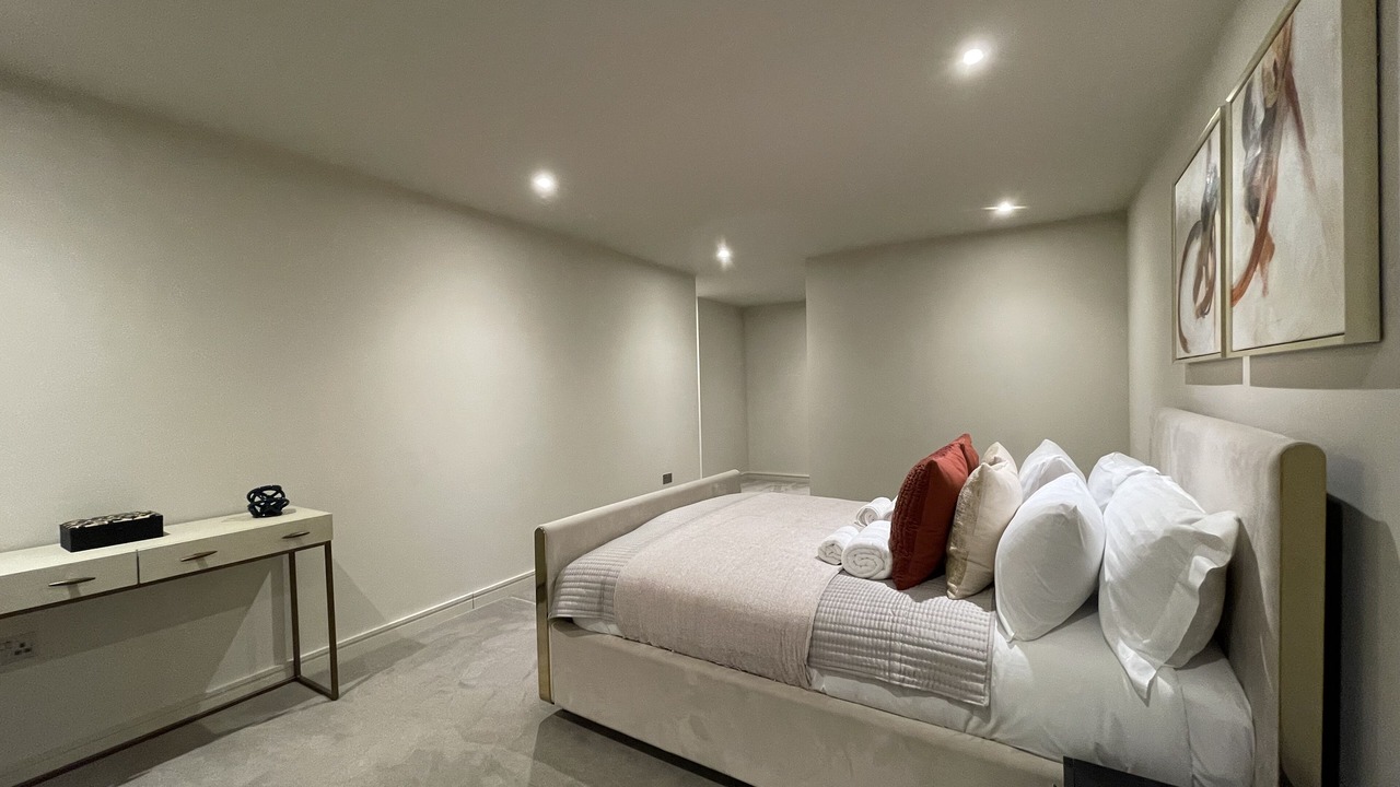 Photo of Others in Chigwell