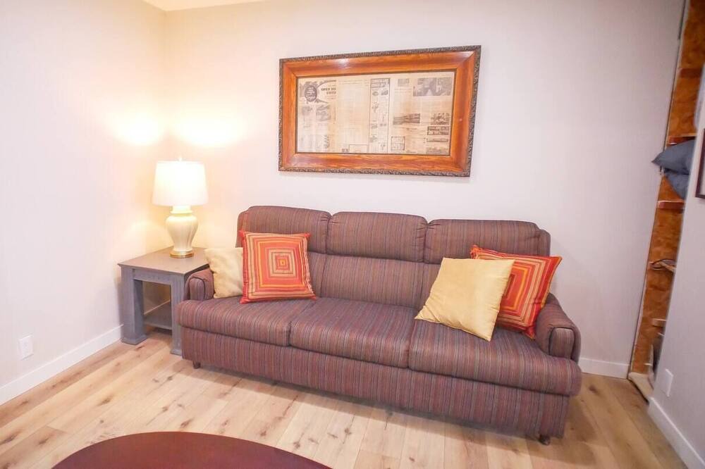 Photo of Livingroom in Sainte-Agathe-des-Monts
