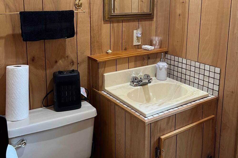 Photo of Bathroom in Negreet