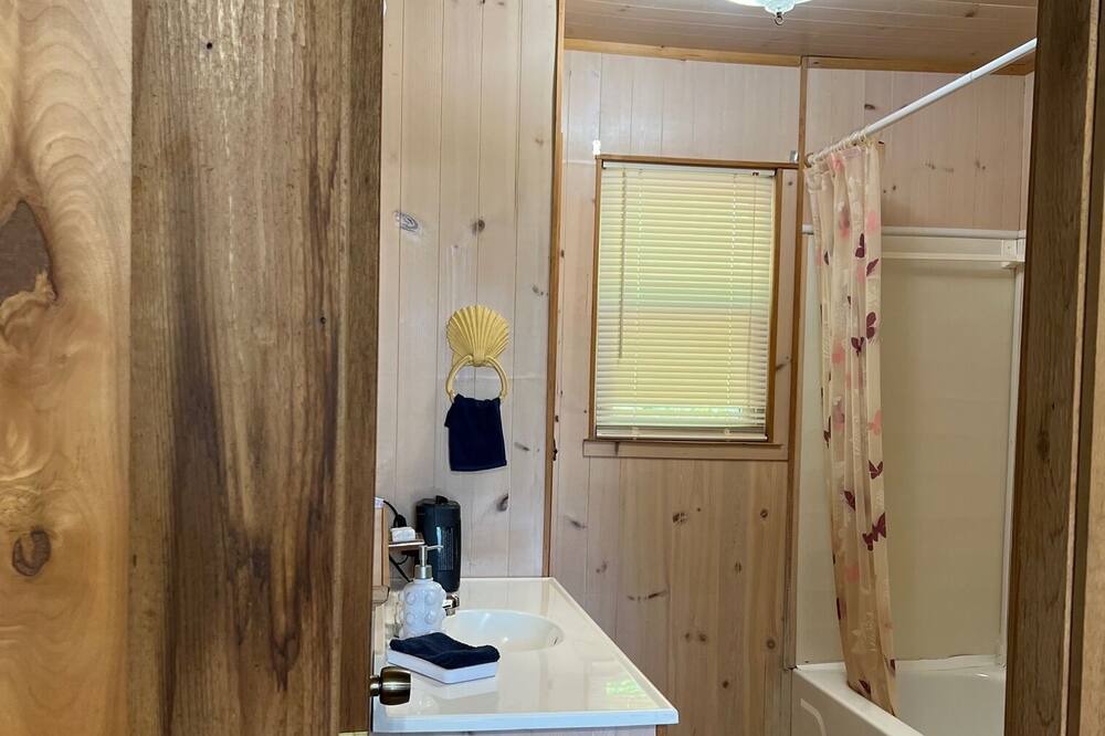 Photo of Bathroom in Negreet