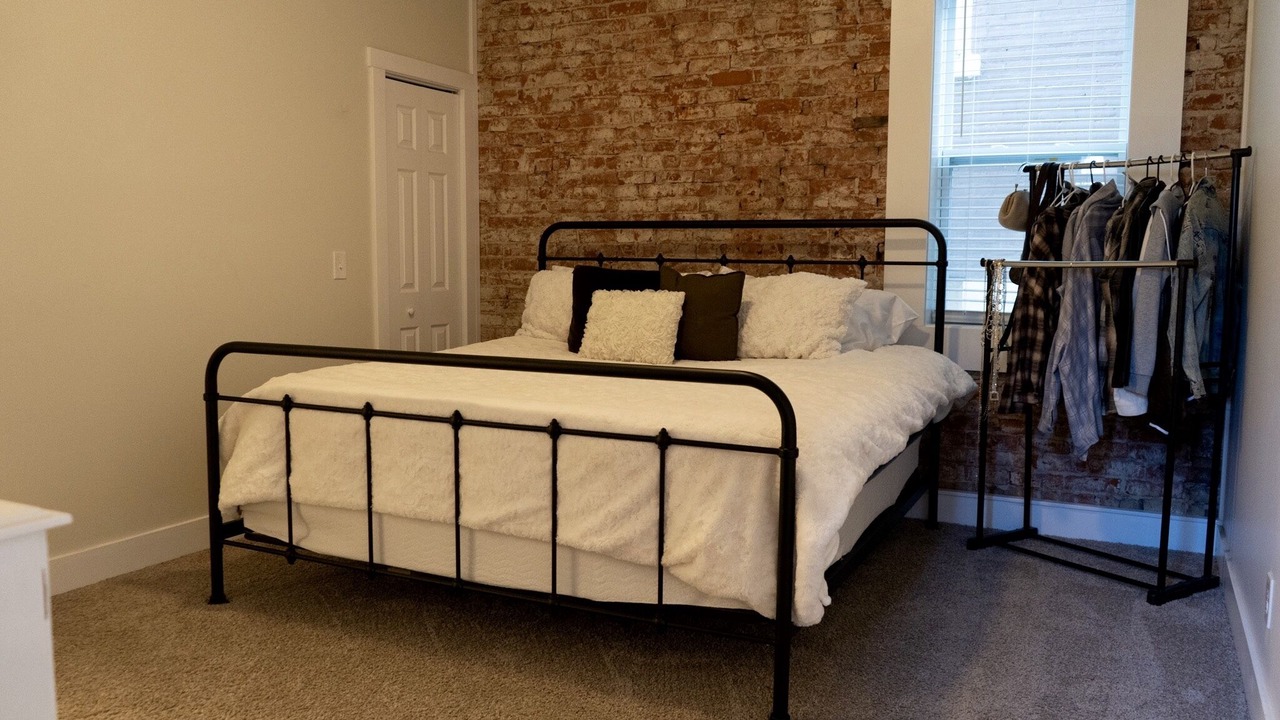 Photo of Bedroom in Latonia
